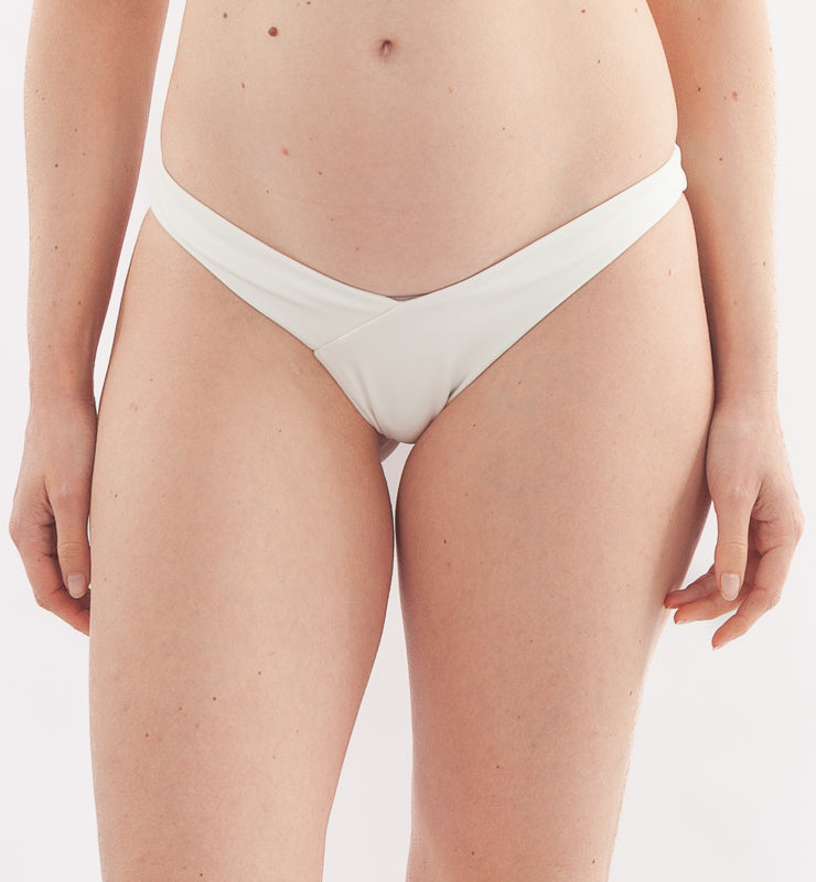Slip Bikini Brasiliana a V - Back to the 80s